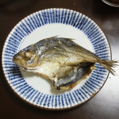 少ししかない干物を魚焼きグリルで焼くと、後片付けが…
フライパンなら気軽★
もっと早く知りたかったくらい楽でした◎